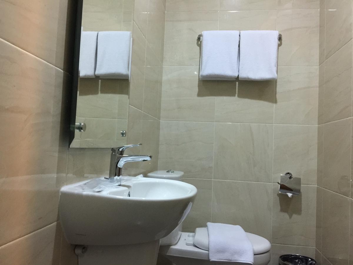 U Stay Hotel Tebet Jakarta Bagian luar foto